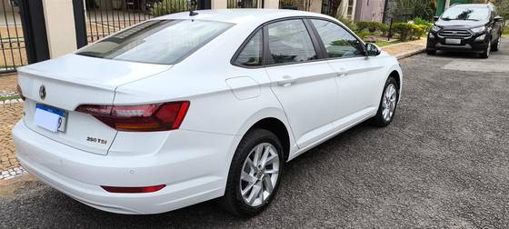 VOLKSWAGEN JETTA 1.4 250 TSI TOTAL FLEX COMFORTLINE TIPTRONIC